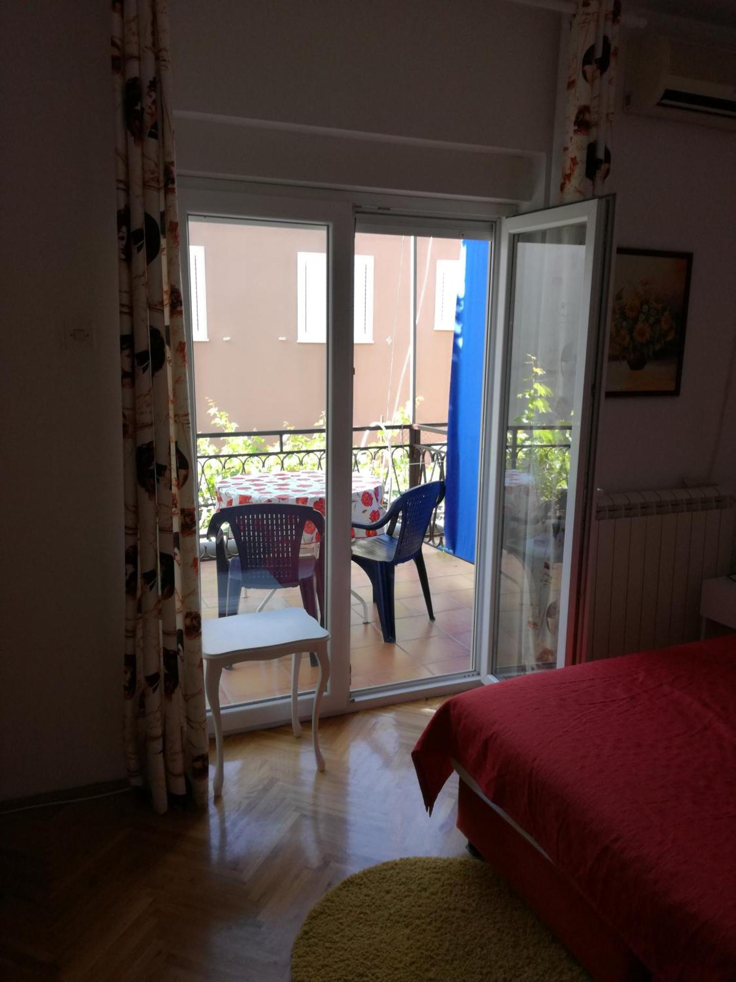 Guest House Vila Bak Budva Zewnętrze zdjęcie