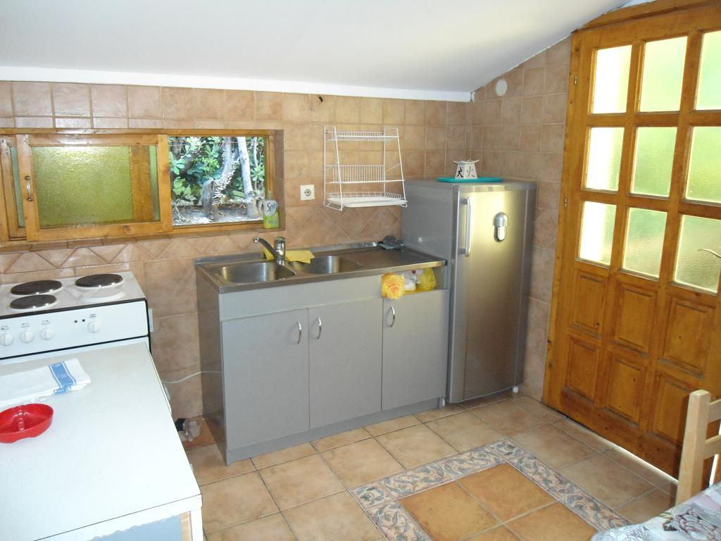 Guest House Vila Bak Budva Zewnętrze zdjęcie