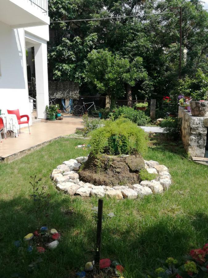 Guest House Vila Bak Budva Zewnętrze zdjęcie