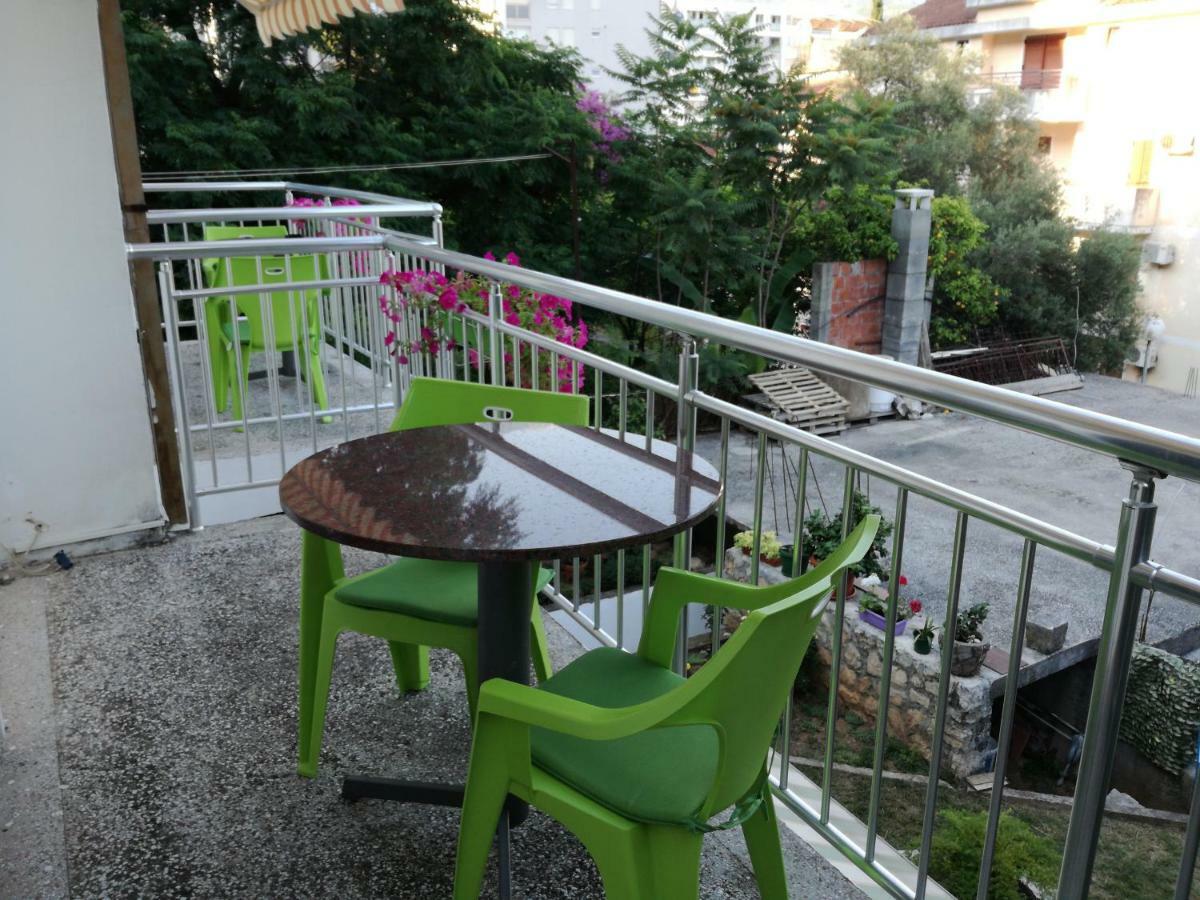 Guest House Vila Bak Budva Zewnętrze zdjęcie
