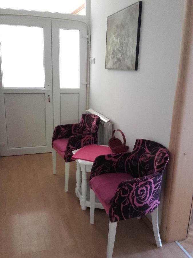 Guest House Vila Bak Budva Zewnętrze zdjęcie